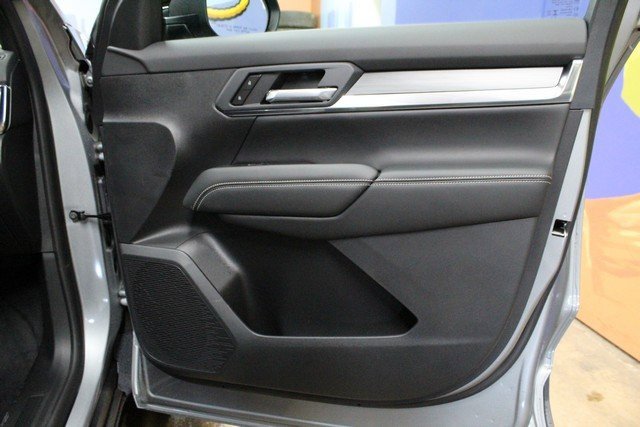 New 2026 GMC Terrain Elevation w/ Elevation Premium Package image 9