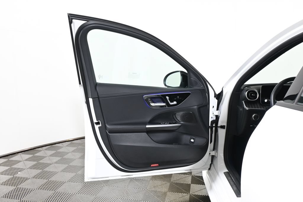 Certified 2026 Mercedes-Benz C 300 4MATIC Sedan image 28