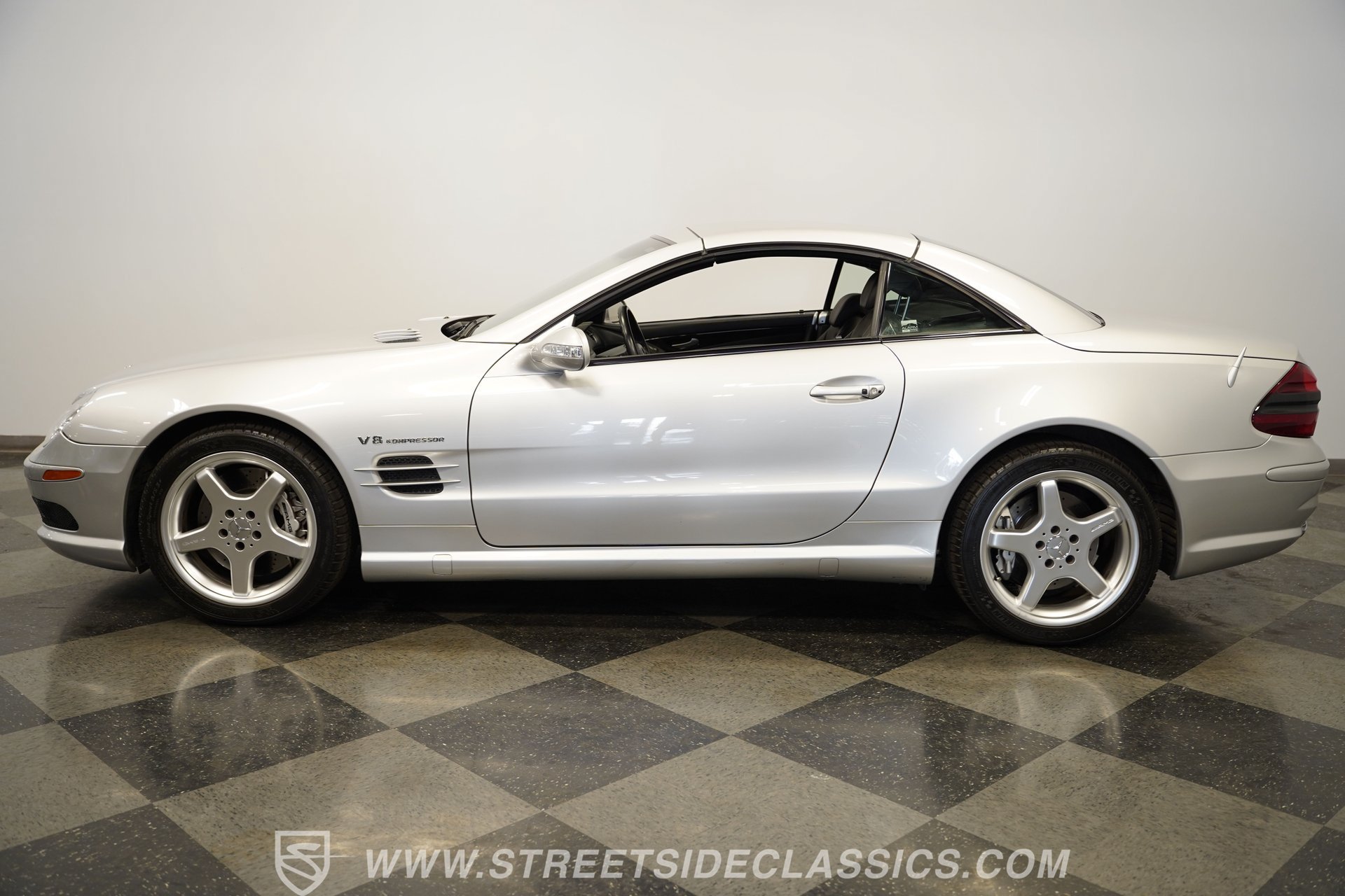 Used 2003 Mercedes-Benz SL 55 AMG image 2