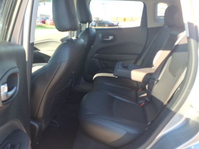 Certified 2019 Jeep Compass Limited w/ Safety & Security Group AWD/4WD image 13