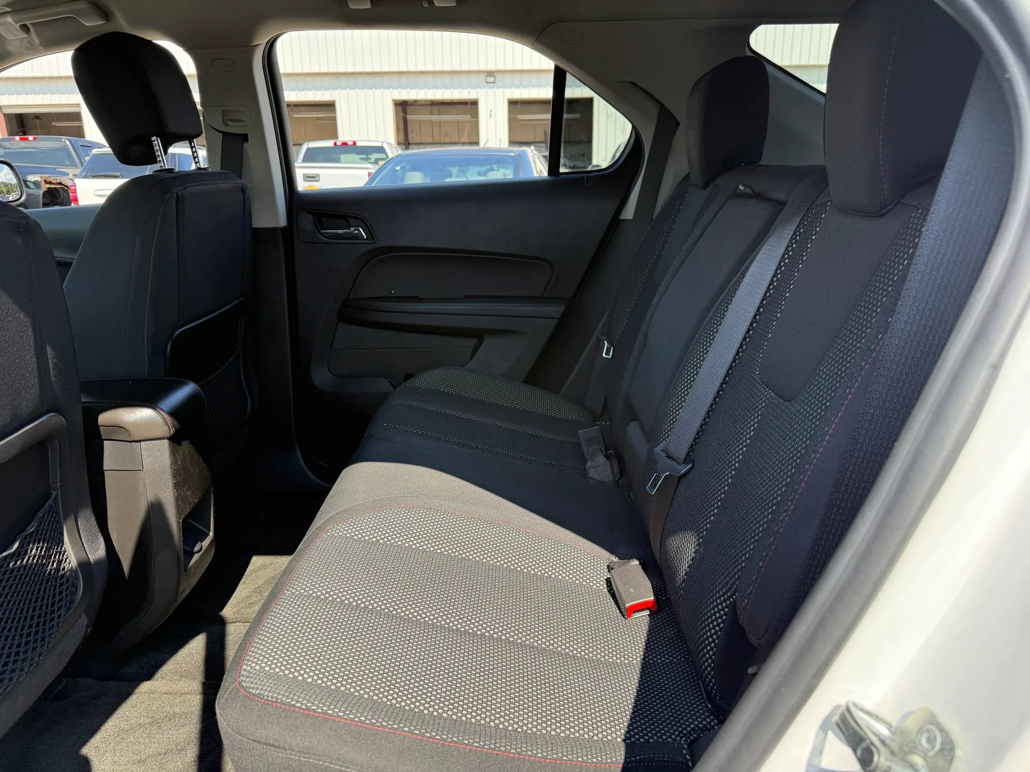 Used 2015 Chevrolet Equinox LT w/ Driver Convenience Package AWD/4WD image 21