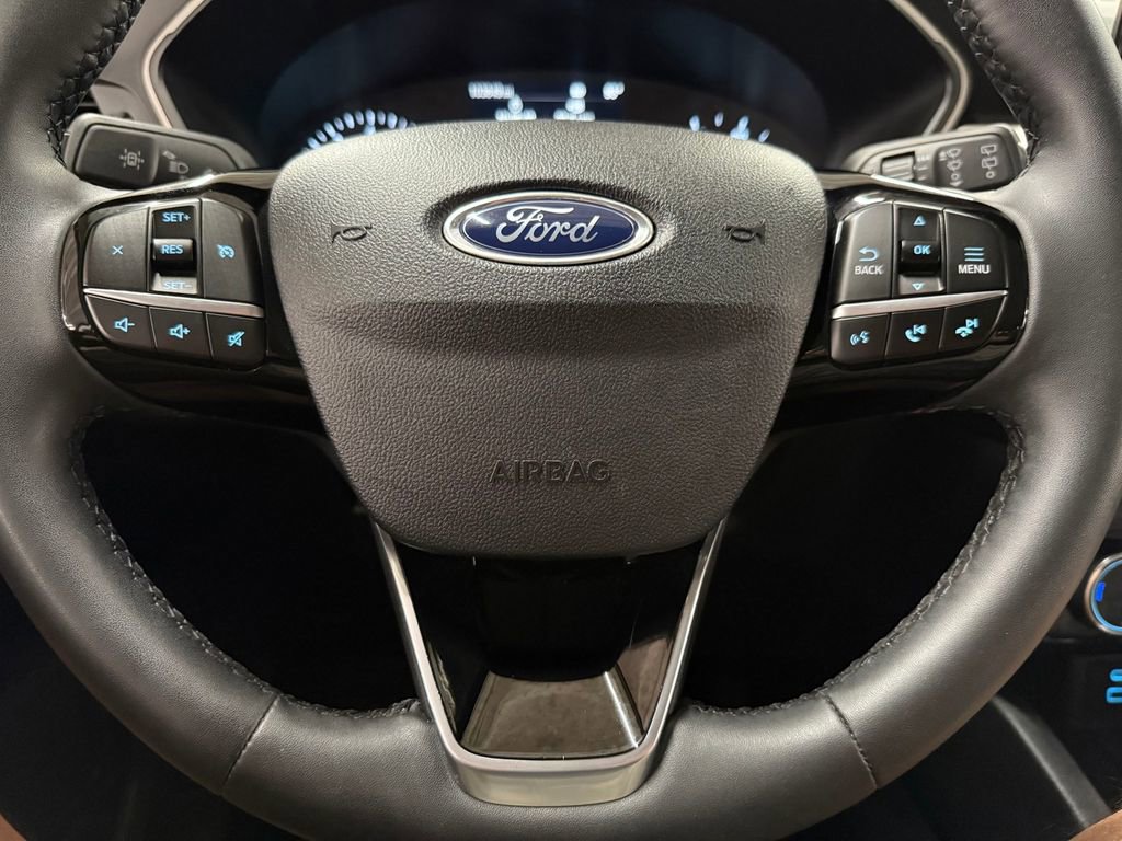 Used 2022 Ford Escape SE w/ Convenience Package image 17