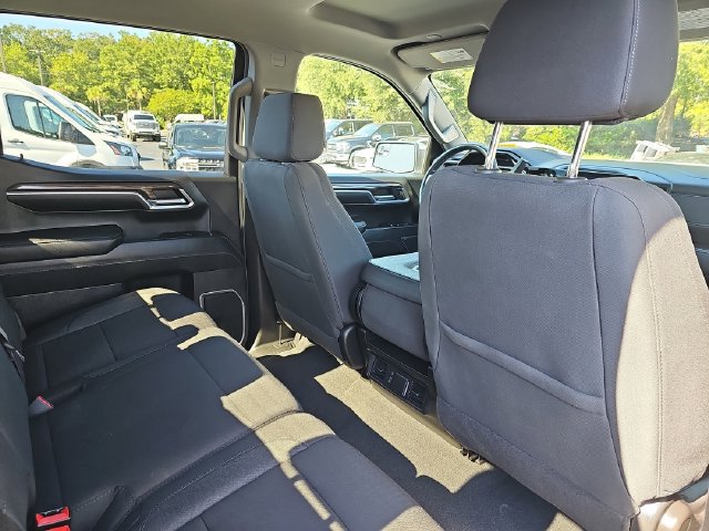 Used 2023 Chevrolet Silverado 1500 LT AWD/4WD image 12
