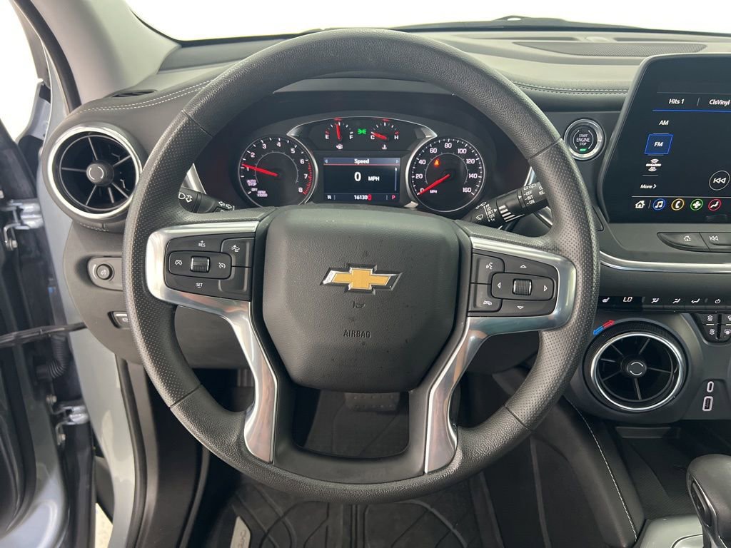 Used 2024 Chevrolet Blazer LT w/ Convenience Package FWD image 10