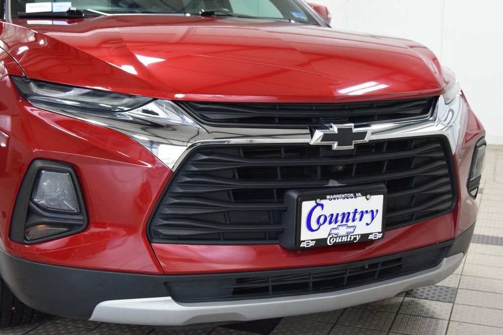 Used 2020 Chevrolet Blazer LT w/ Sound & Technology Package AWD/4WD image 13