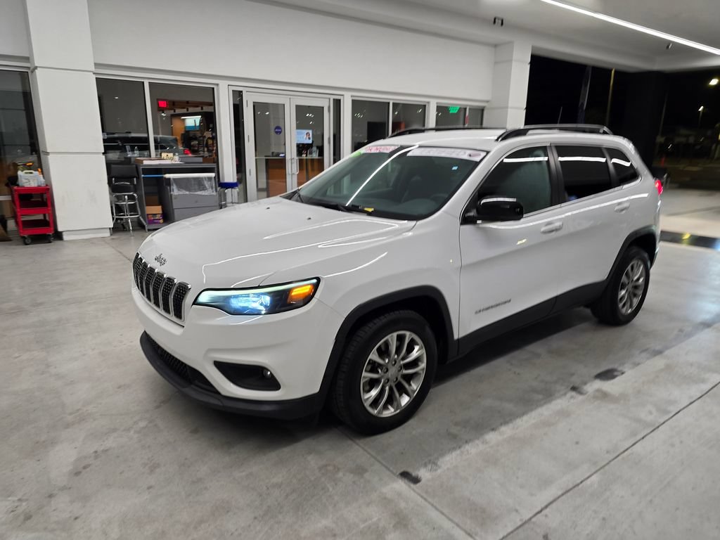 Certified 2022 Jeep Cherokee Latitude Lux FWD image 2