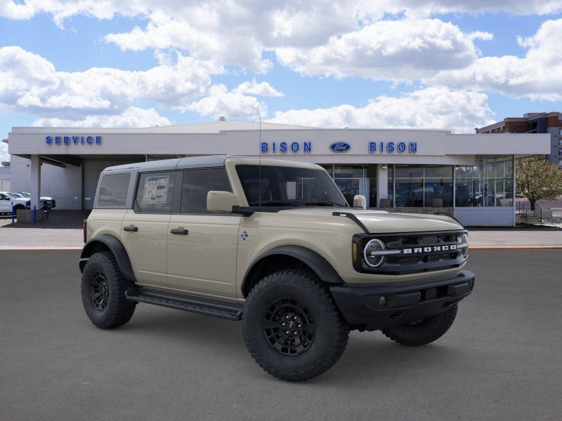 New 2026 Ford Bronco Outer Banks w/ Sasquatch Package image 7