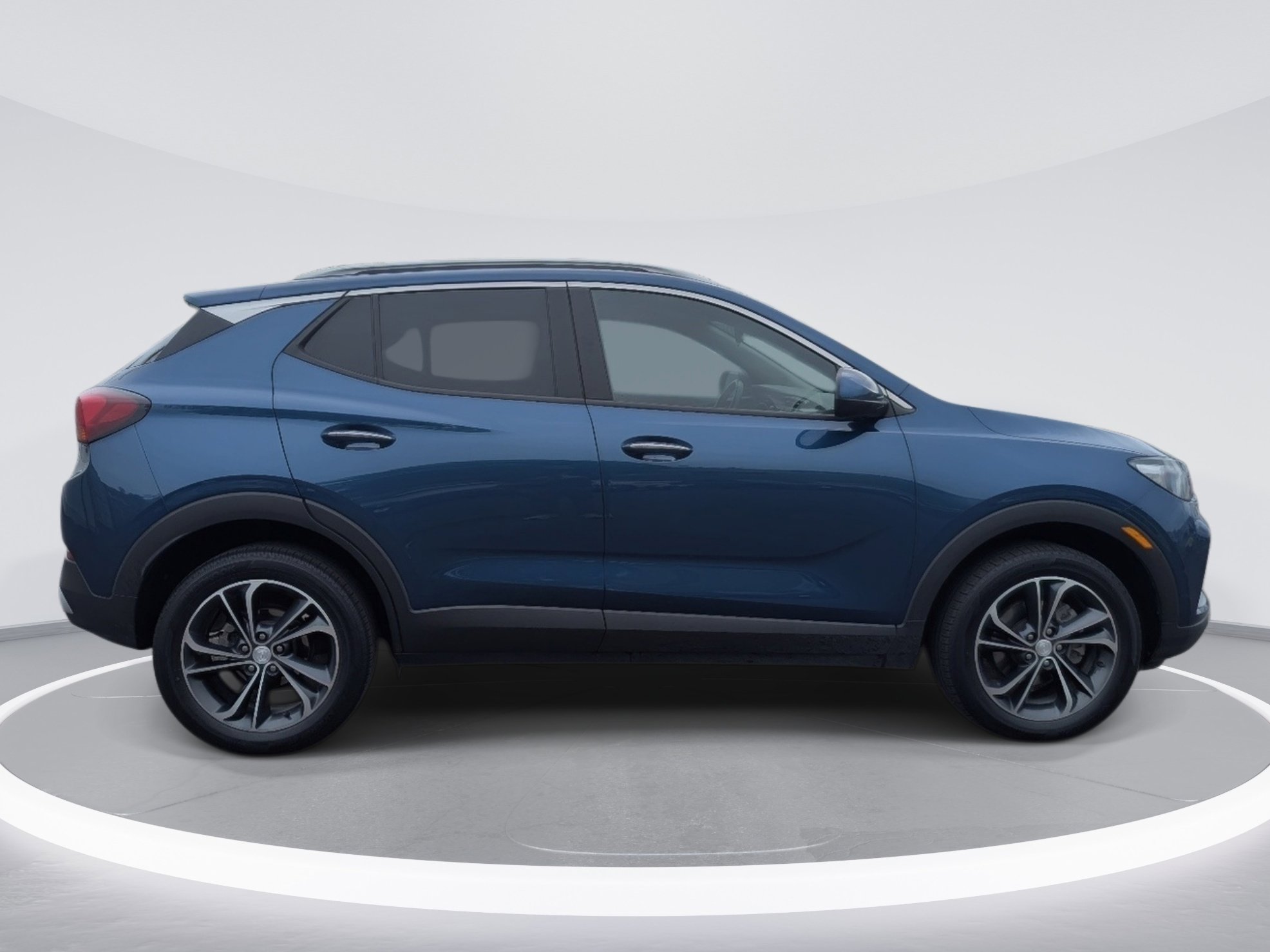 Used 2021 Buick Encore GX Select AWD/4WD image 4