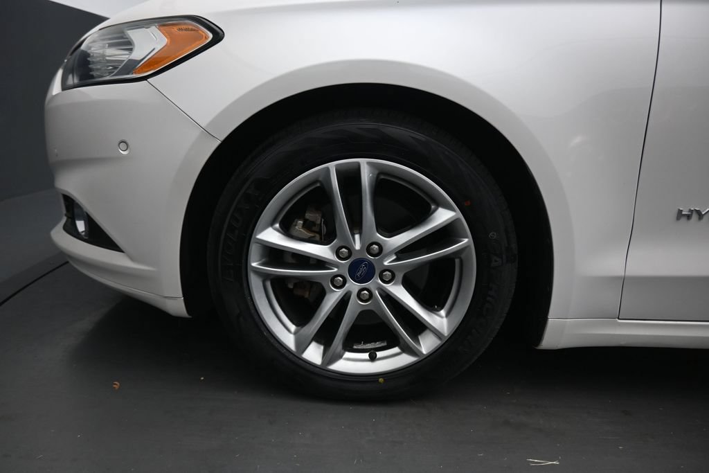 Used 2015 Ford Fusion SE w/ Equipment Group 502A FWD image 45