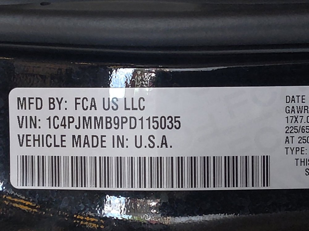 Used 2023 Jeep Cherokee Altitude Lux image 33