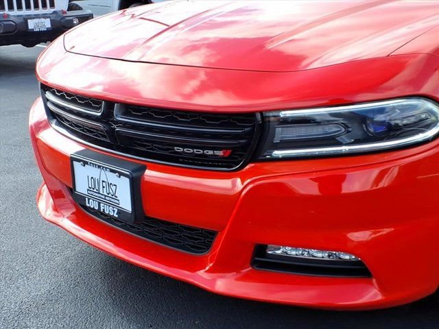 Used 2018 Dodge Charger SXT Plus image 32