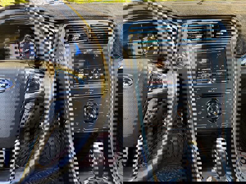 Used 2014 Ford Fusion Energi Titanium w/ Driver Assist Package image 19