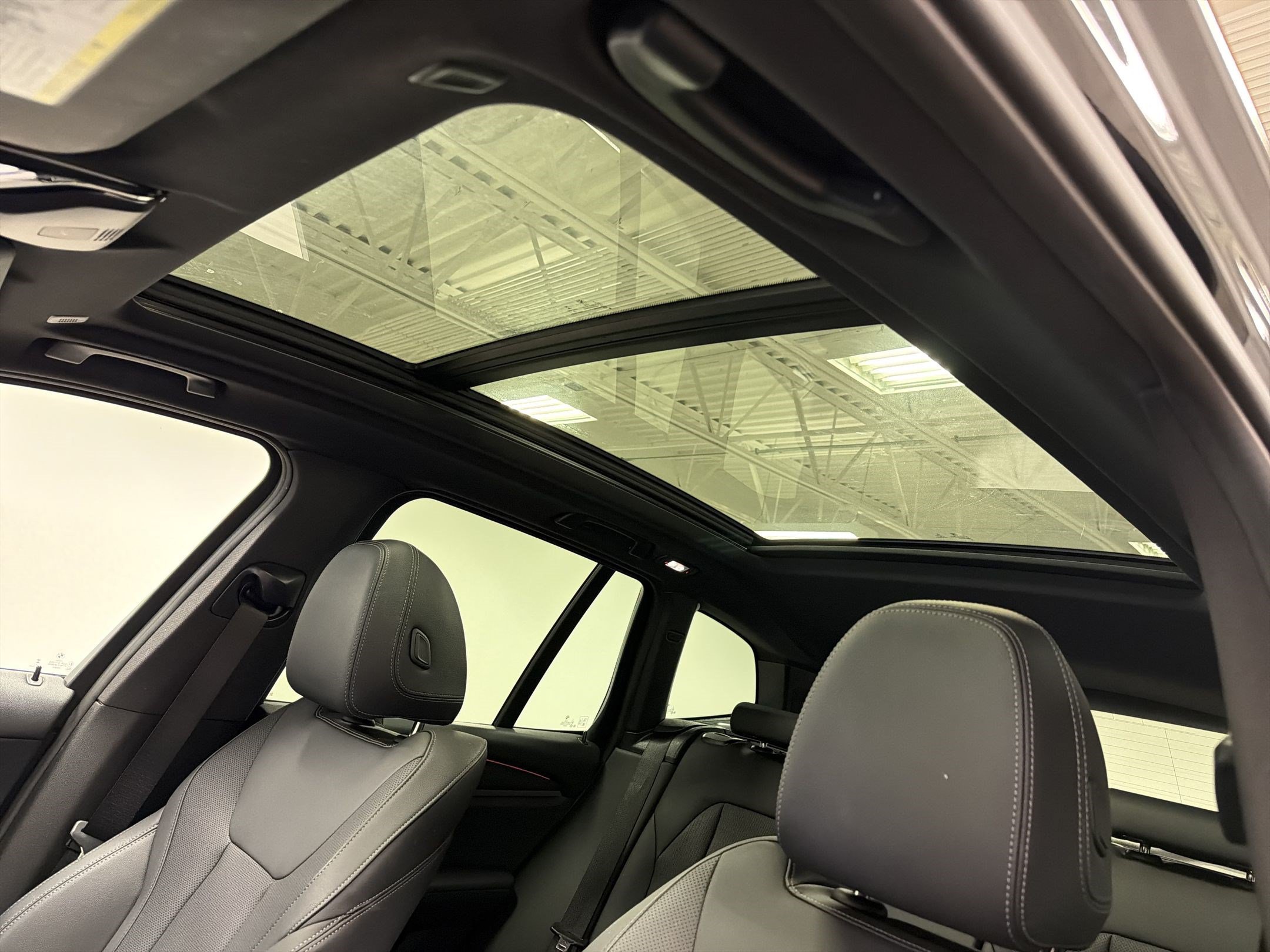 Certified 2023 BMW X3 sDrive30i w/ M Sport Package RWD image 15