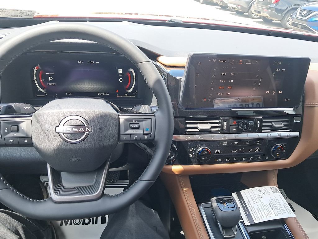 New 2026 Nissan Pathfinder Platinum AWD/4WD image 13