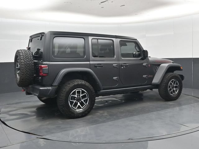 Used 2024 Jeep Wrangler Unlimited Rubicon w/ Technology Group AWD/4WD image 32