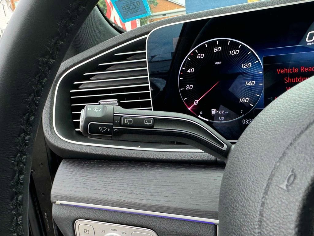 Used 2024 Mercedes-Benz GLE 350 4MATIC image 23