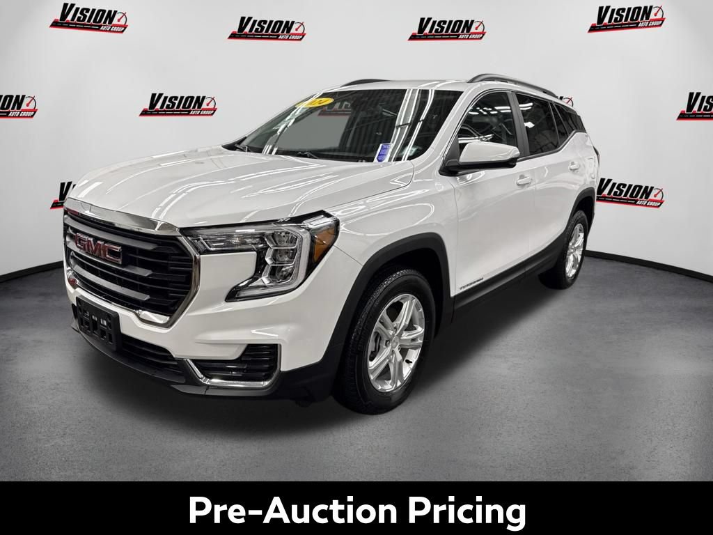 Used 2024 GMC Terrain SLE w/ Driver Convenience Package