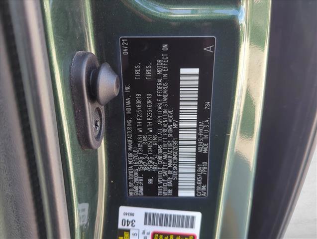 Used 2021 Toyota Sienna Platinum image 30