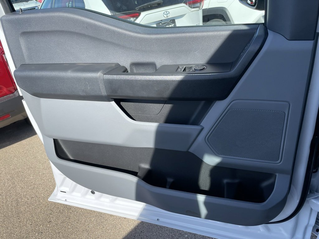 New 2026 Ford F350 XL w/ XL Chrome Package image 45