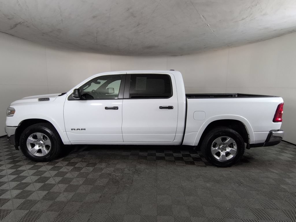 Used 2025 RAM 1500 Big Horn AWD/4WD image 8