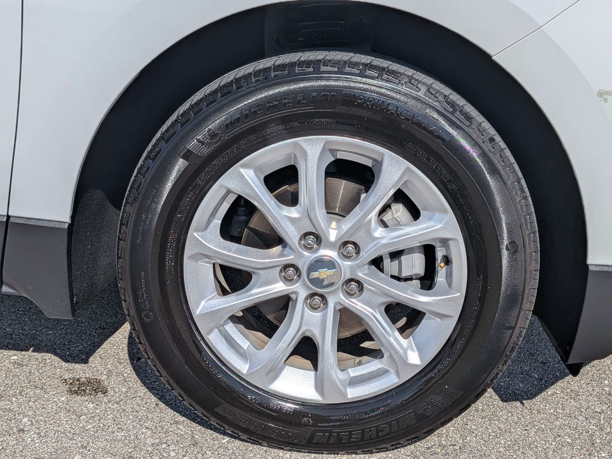 Used 2019 Chevrolet Equinox LT FWD image 12