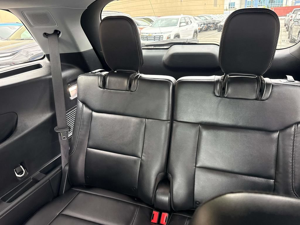 Used 2023 Ford Explorer Limited AWD/4WD image 13