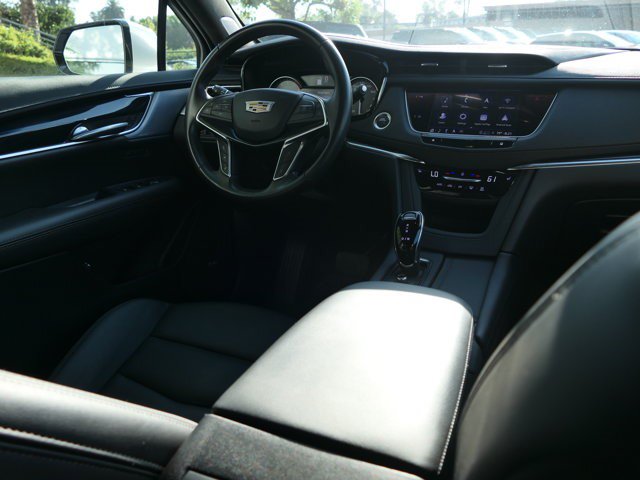 Certified 2024 Cadillac XT5 Premium Luxury FWD image 26