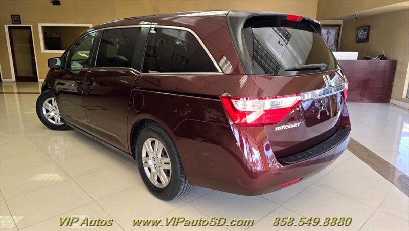 Used 2012 Honda Odyssey LX image 3