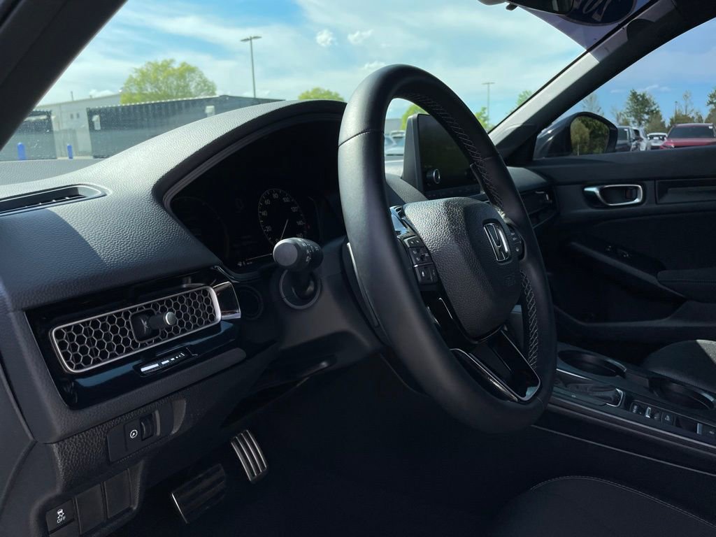 Certified 2025 Honda Civic Sport image 27