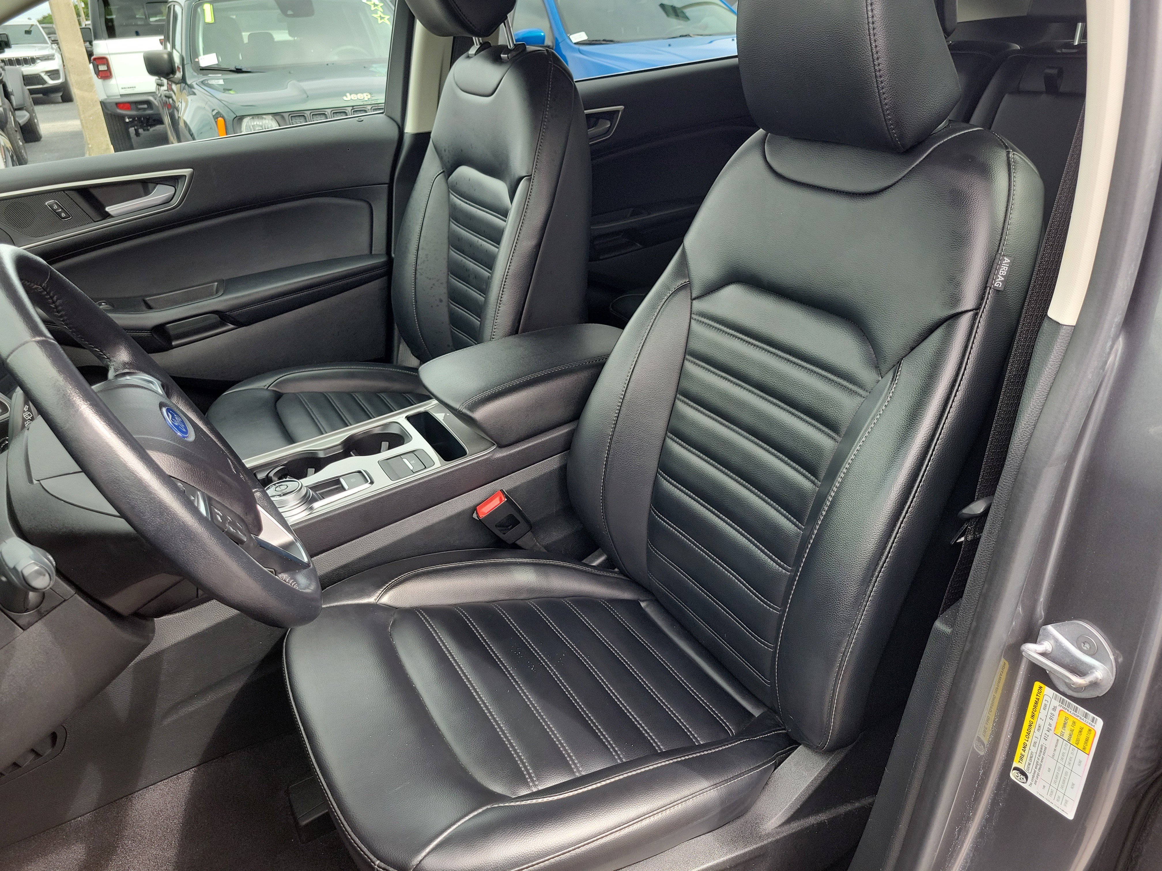 Used 2023 Ford Edge SEL image 19