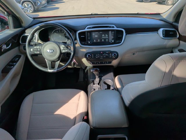 Used 2017 Kia Sorento FWD w/ LX Convenience Package image 25