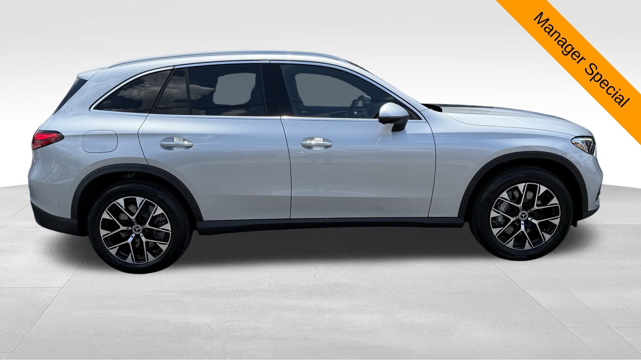 Used 2025 Mercedes-Benz GLC 350e 4MATIC