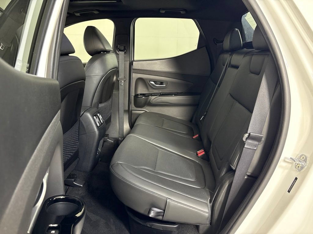 Used 2023 Hyundai Santa Cruz Limited AWD/4WD image 18