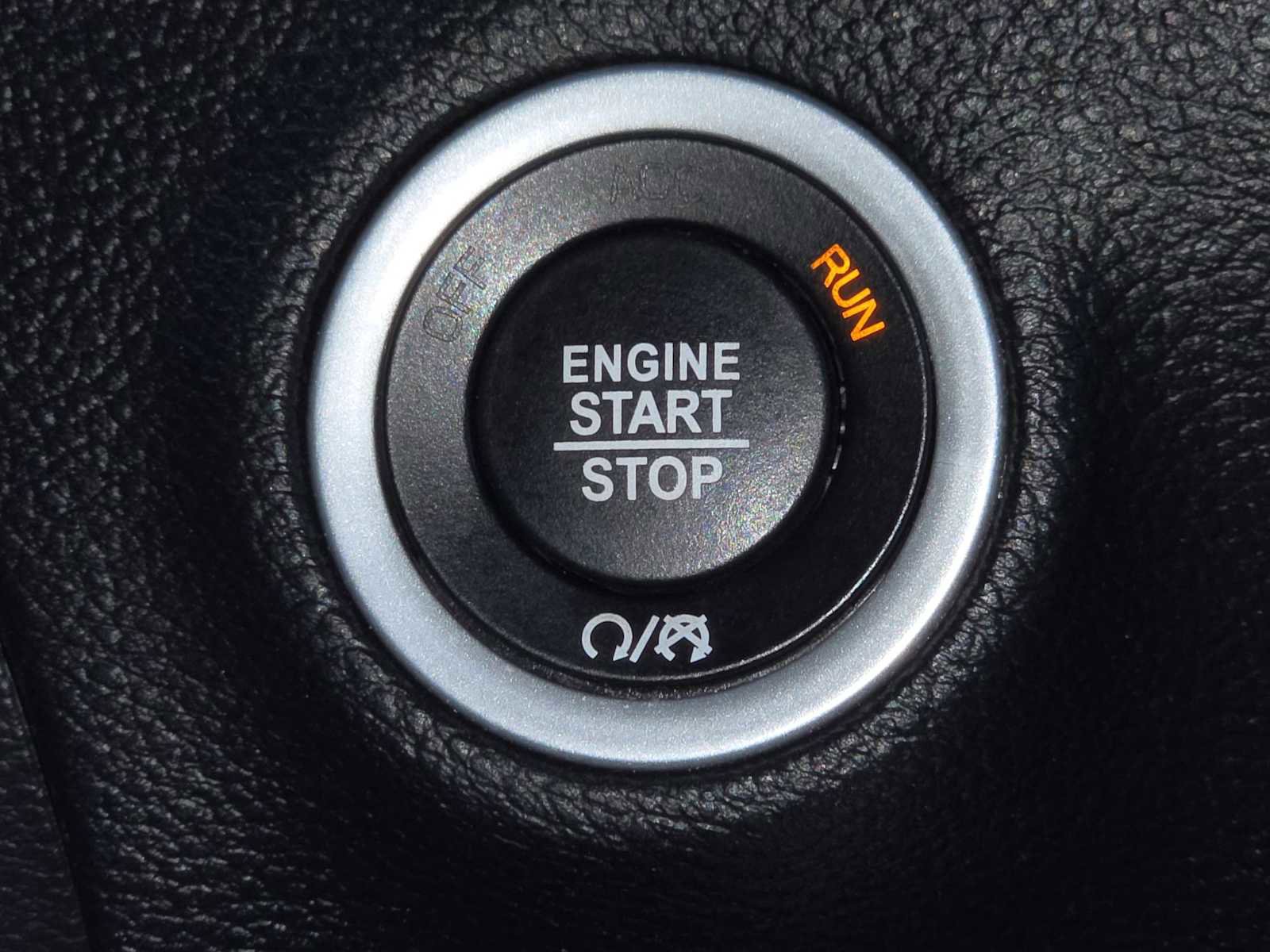 Used 2022 Dodge Challenger R/T RWD image 24