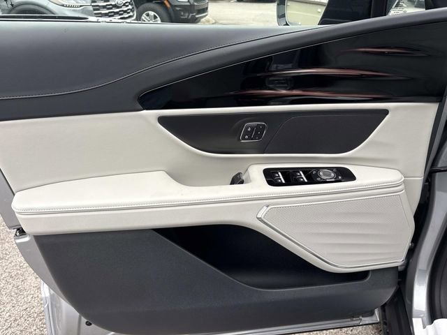 New 2026 Lincoln Nautilus Premier w/ Jet Appearance Package image 20