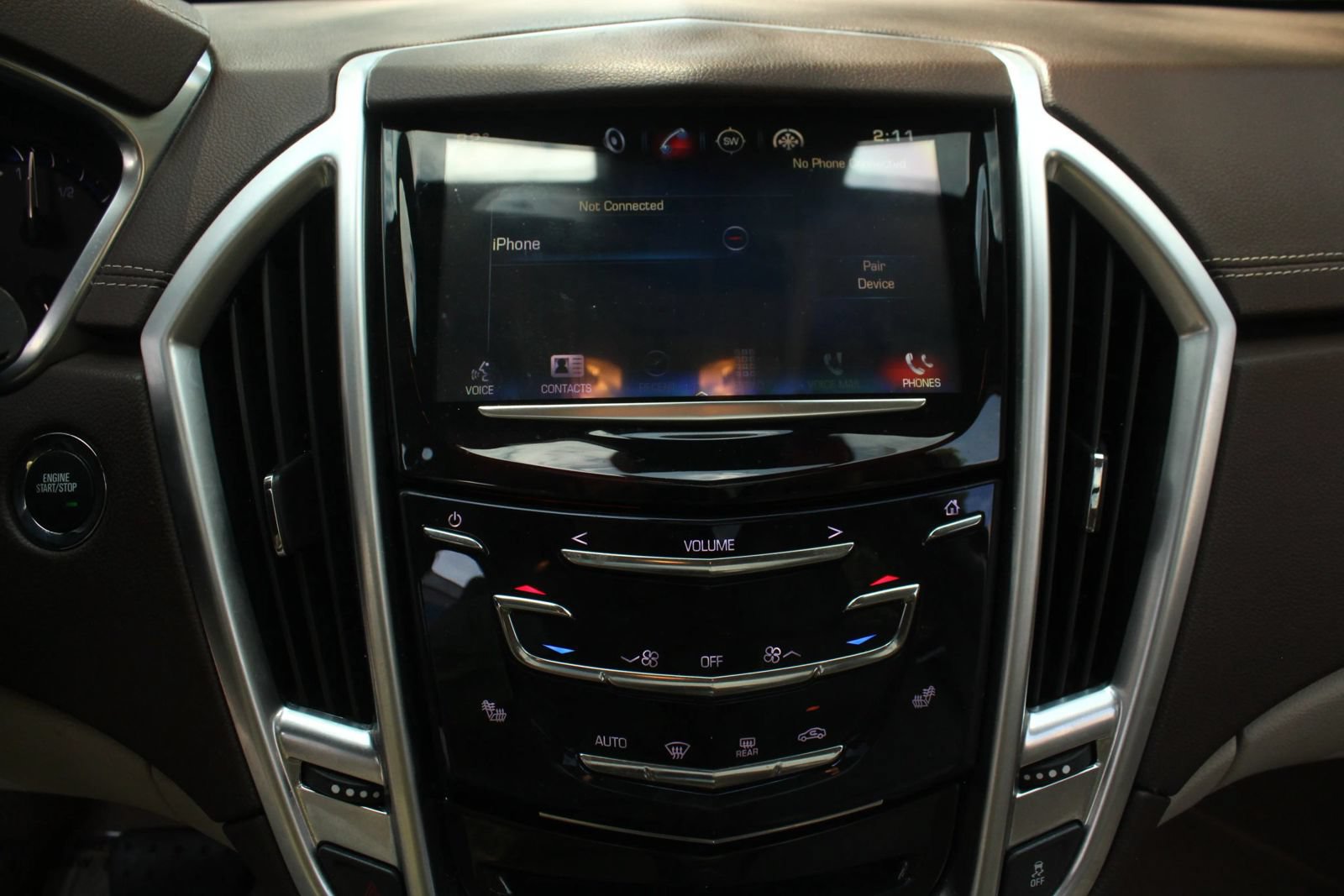 Used 2015 Cadillac SRX Luxury w/ Driver Awareness Package AWD/4WD image 33