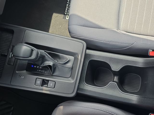 Used 2026 Toyota Corolla Cross SE AWD/4WD image 24