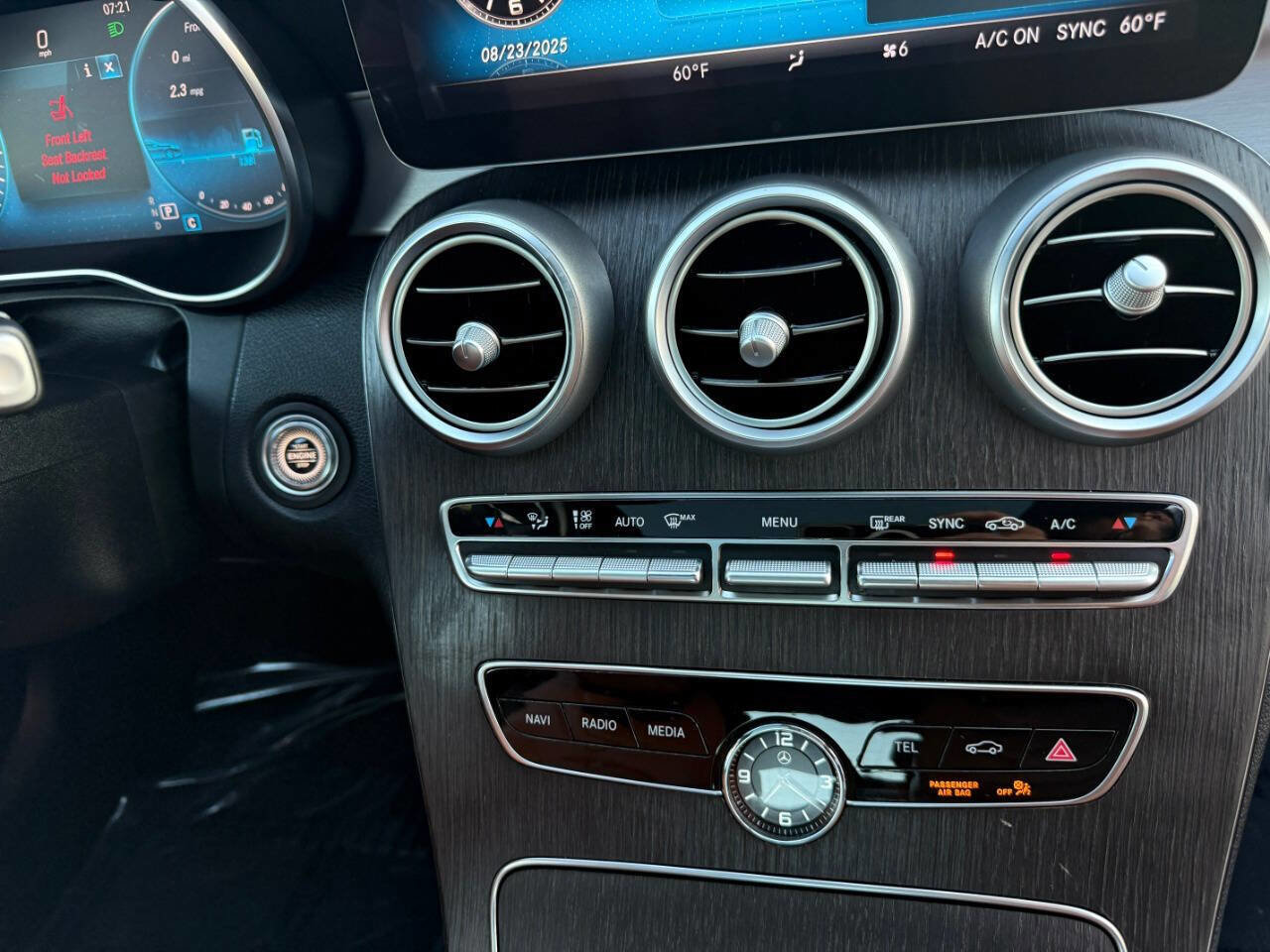 Used 2019 Mercedes-Benz C 300 4MATIC Coupe image 35
