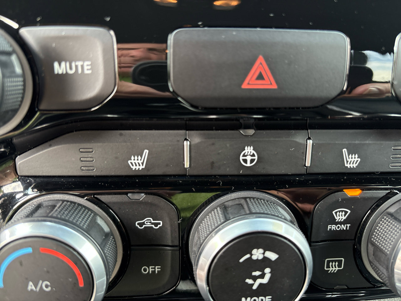 Used 2022 RAM 1500 Big Horn image 24