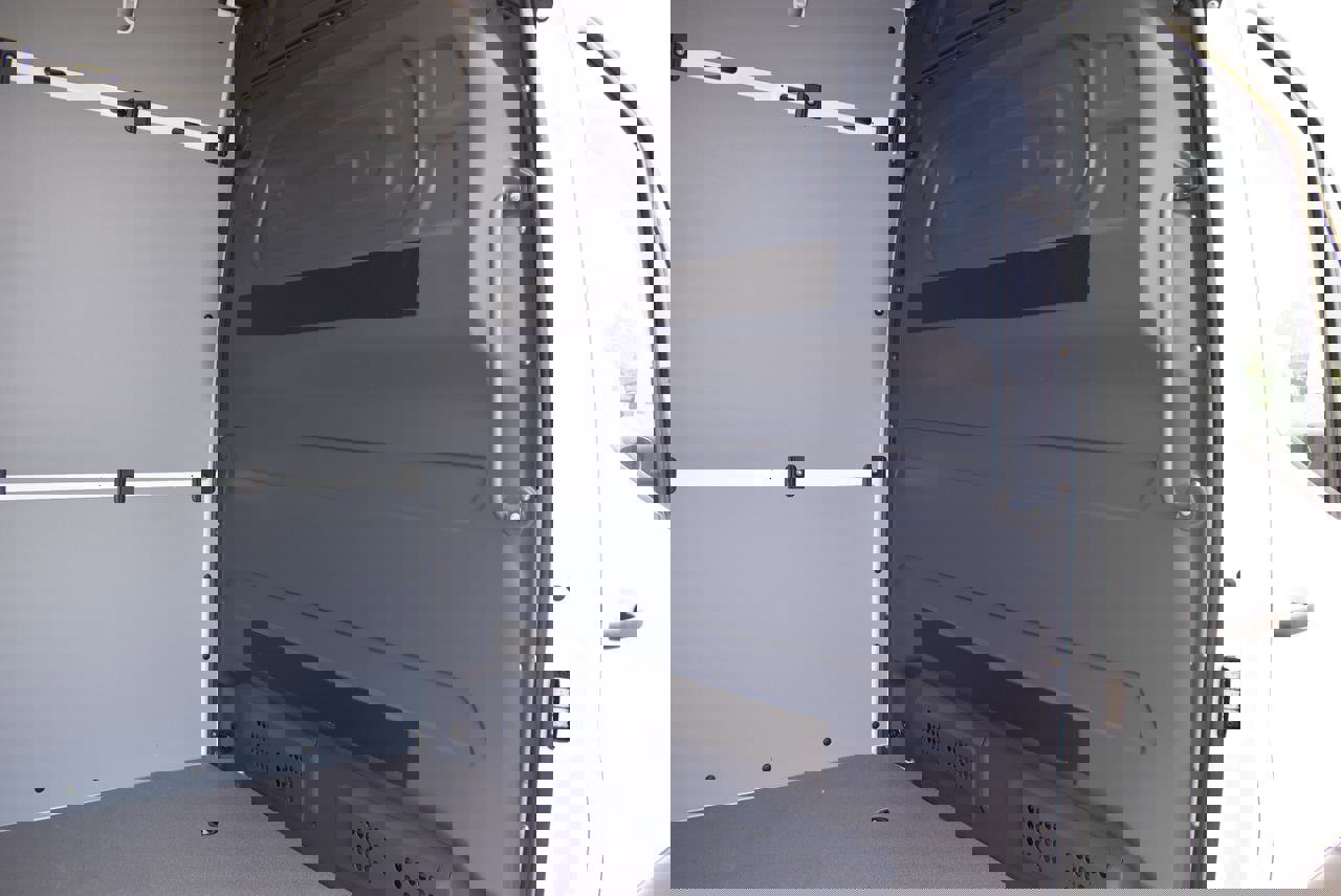 New 2025 Mercedes-Benz Sprinter 2500 image 9