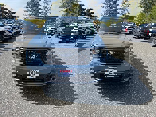 New 2025 Ford Maverick XLT image 26