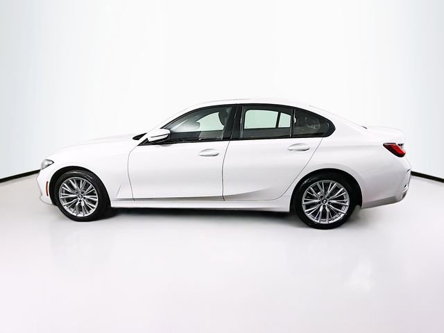 Used 2023 BMW 330i xDrive Sedan w/ Driving Assistance Package image 4