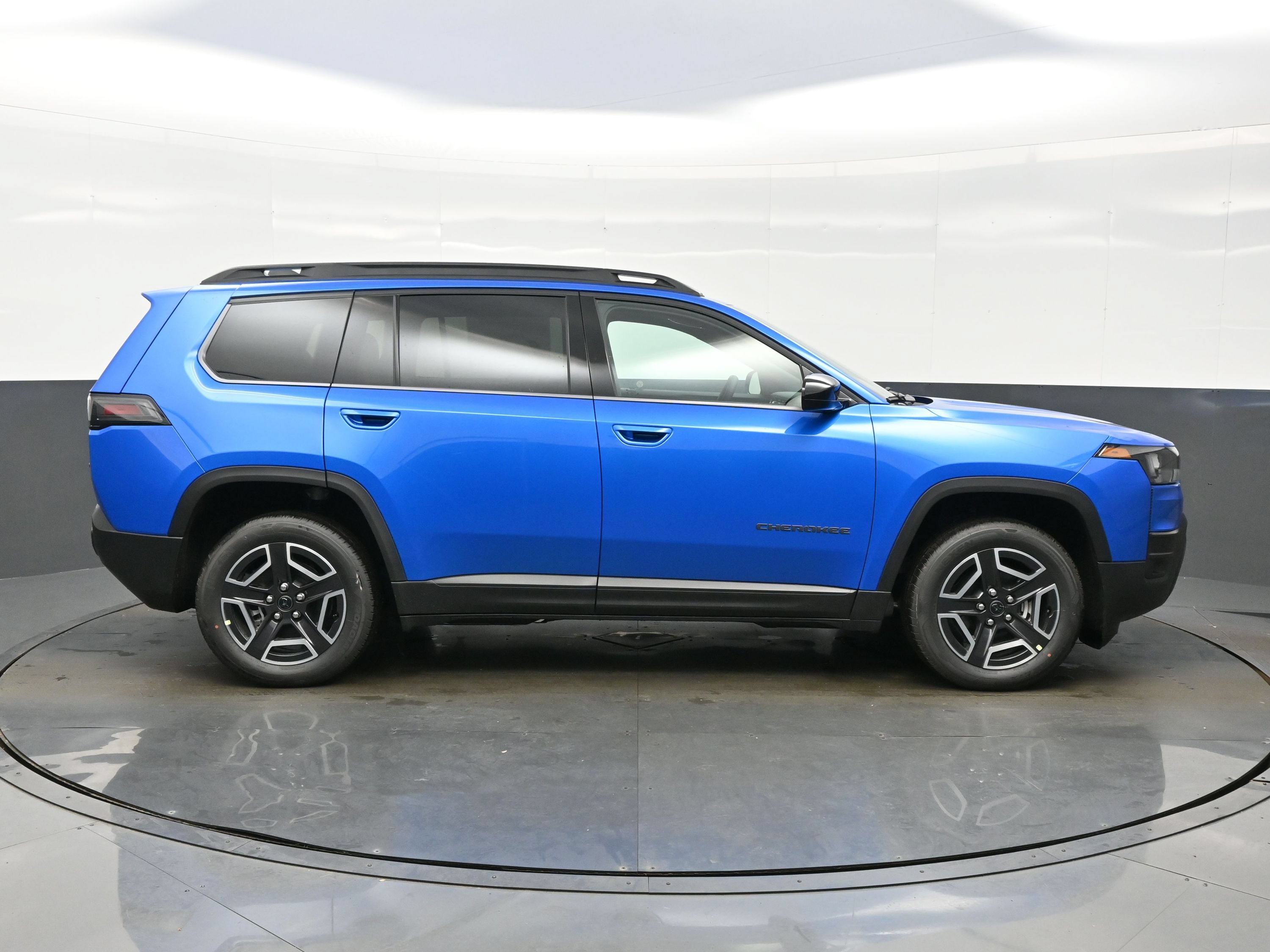 New 2026 Jeep Cherokee Laredo AWD/4WD image 10