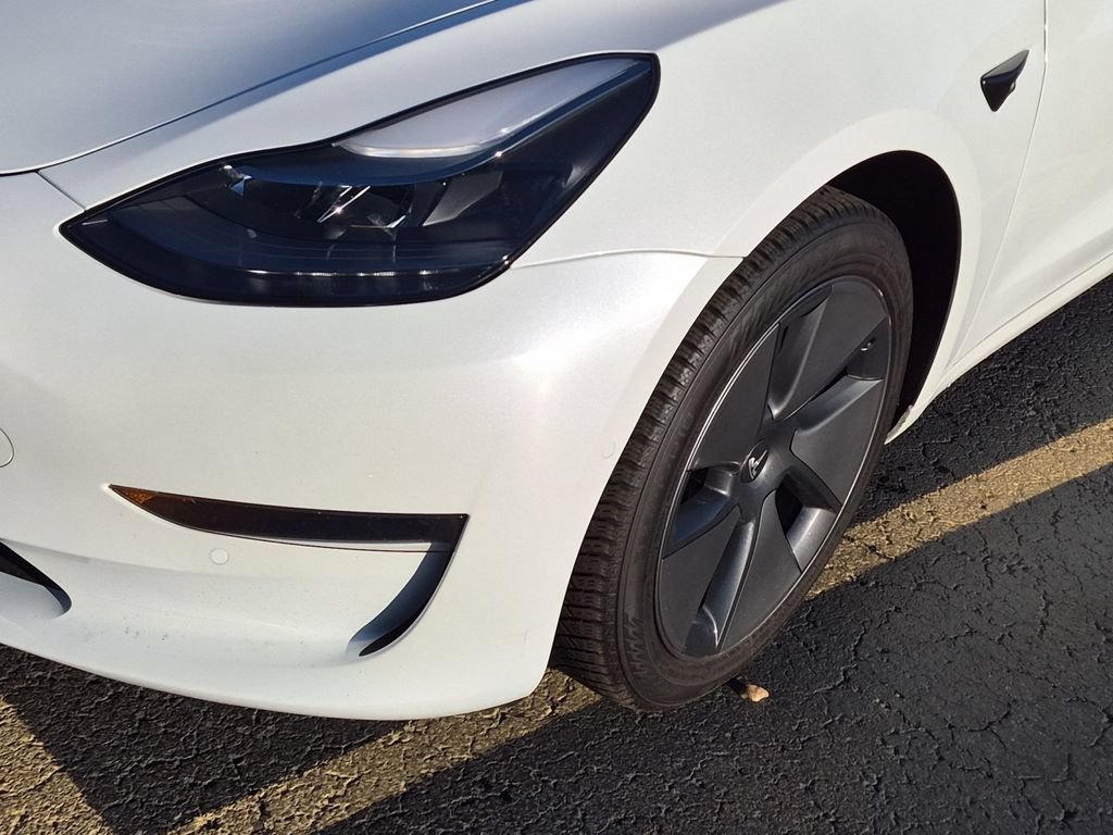 Used 2021 Tesla Model 3 Standard Range Plus RWD image 7