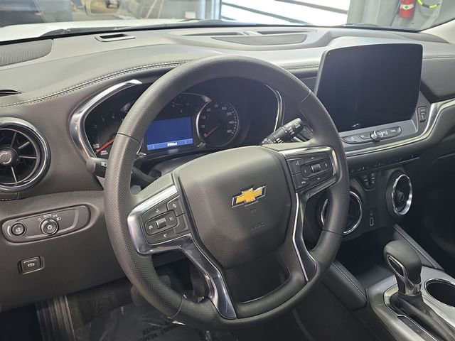 New 2025 Chevrolet Blazer LT w/ Redline Edition image 18