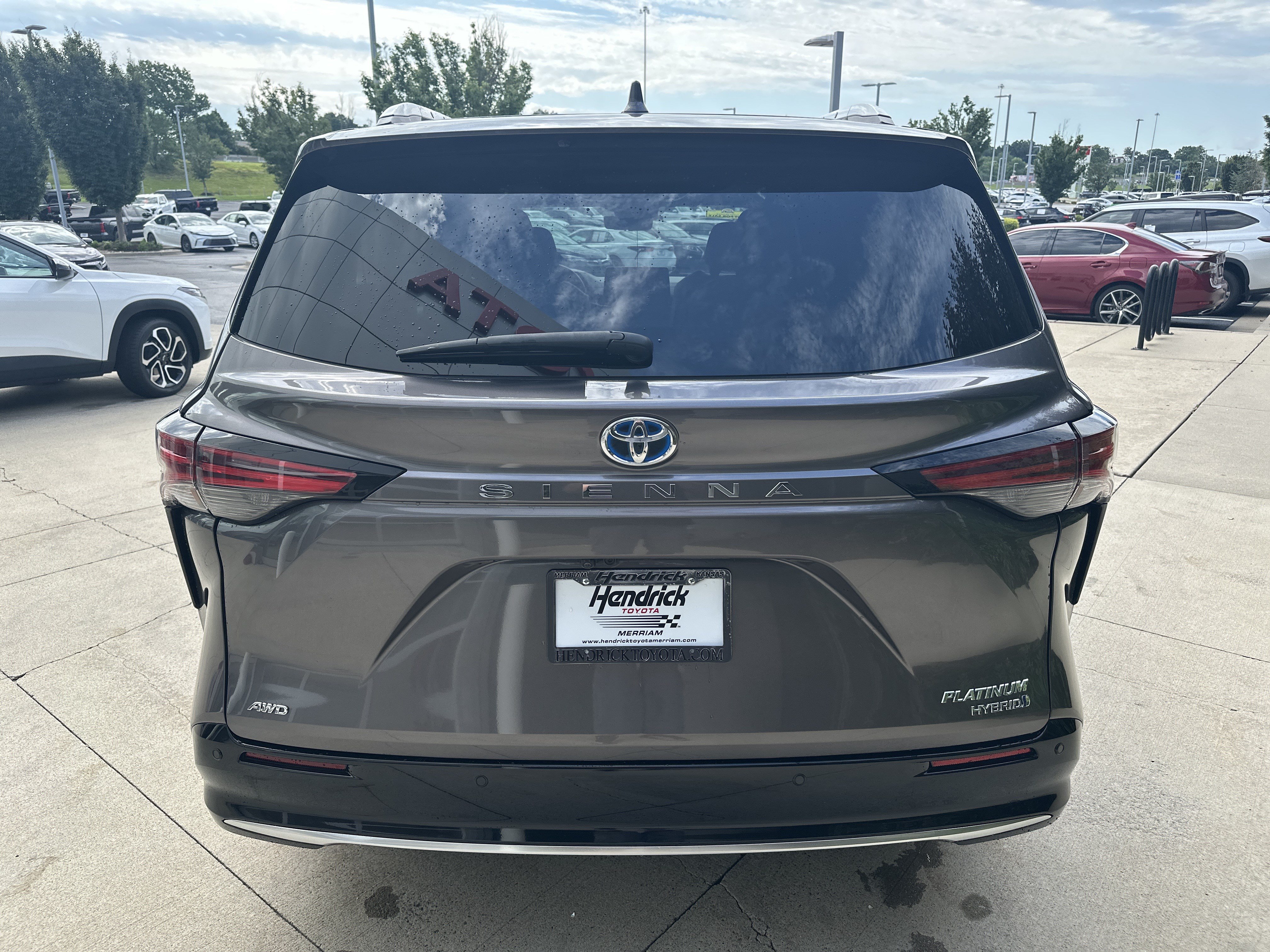 Certified 2024 Toyota Sienna Platinum AWD/4WD image 8