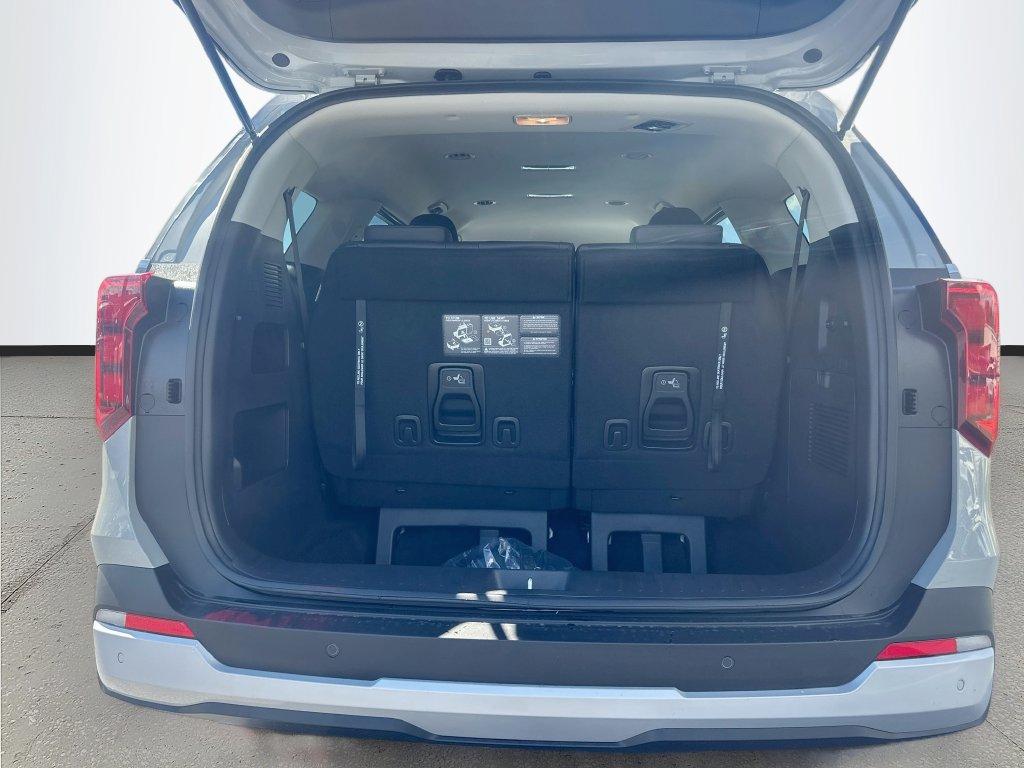 New 2027 Kia Carnival FWD image 26