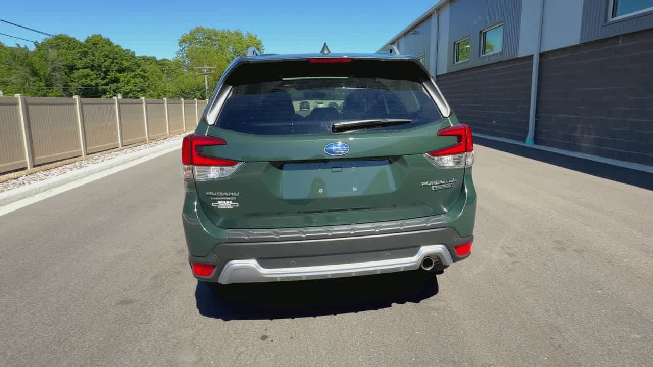 Certified 2023 Subaru Forester Touring AWD/4WD image 7