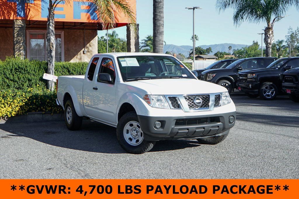 Used 2016 Nissan Frontier S image 2