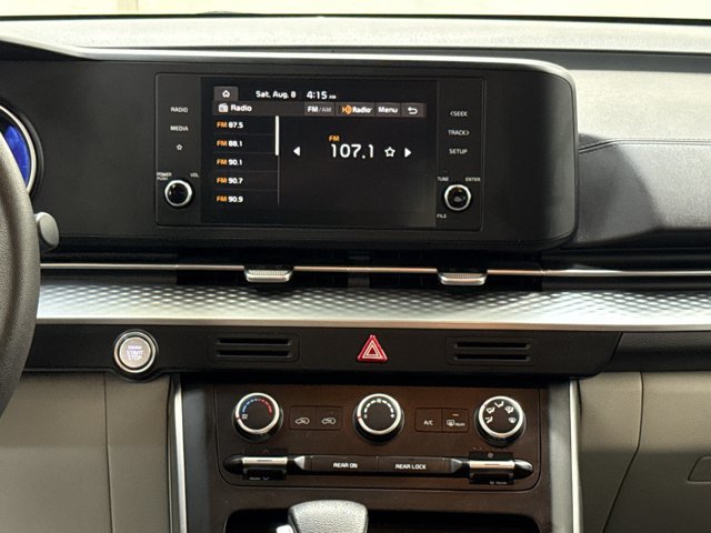 Certified 2023 Kia Carnival LX FWD image 23